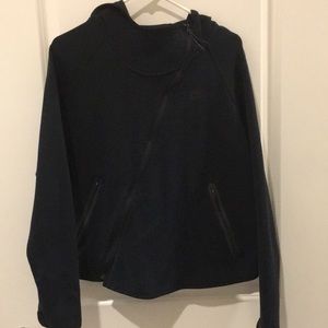 Nike Tech Fleece Butterfly Cape